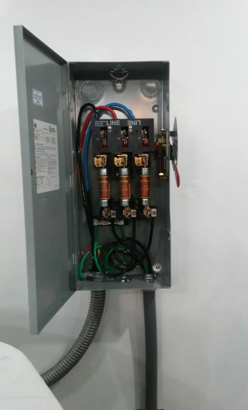 Three-phase disconnect switch installed for Electrical Wiring & Rewiring in Folkston